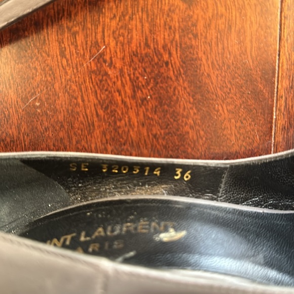 Authentic Saint Laurent Paris heels. Dark, gray and black. - Picture 9 of 13